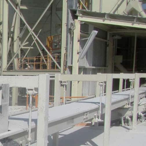 Covered Slipstick Industrial Conveyor